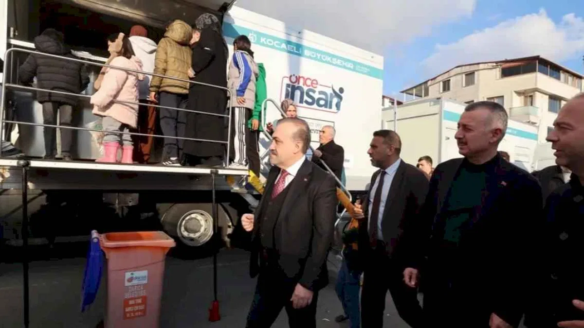 Darıca'da destek çalışmaları sürüyor