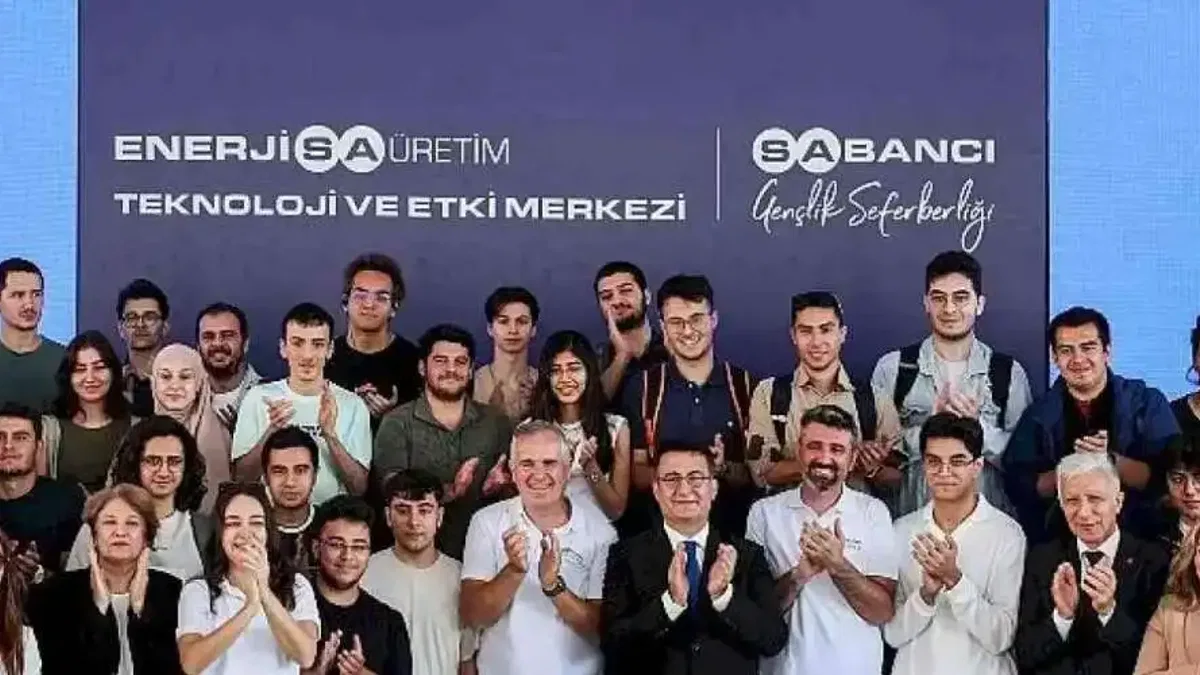 Beyin göçünü beyin gücüne dönüştüren Sabancı, seferberlik ateşini İzmir'de yaktı