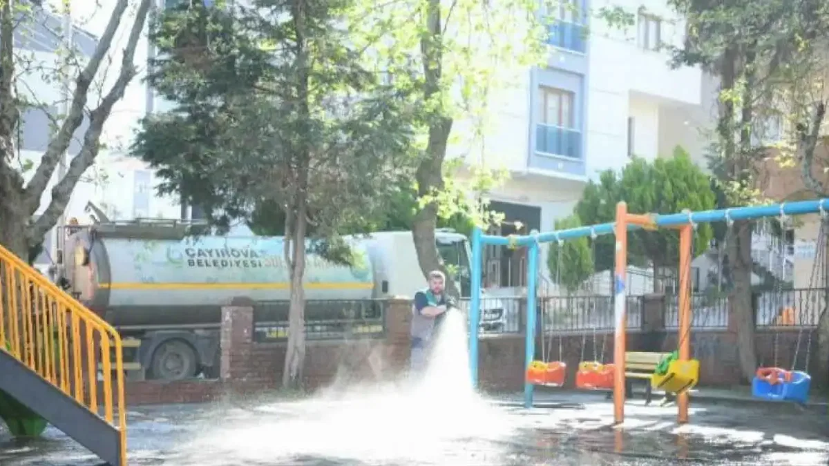 Çayırova'da bayram için saha çalışması
