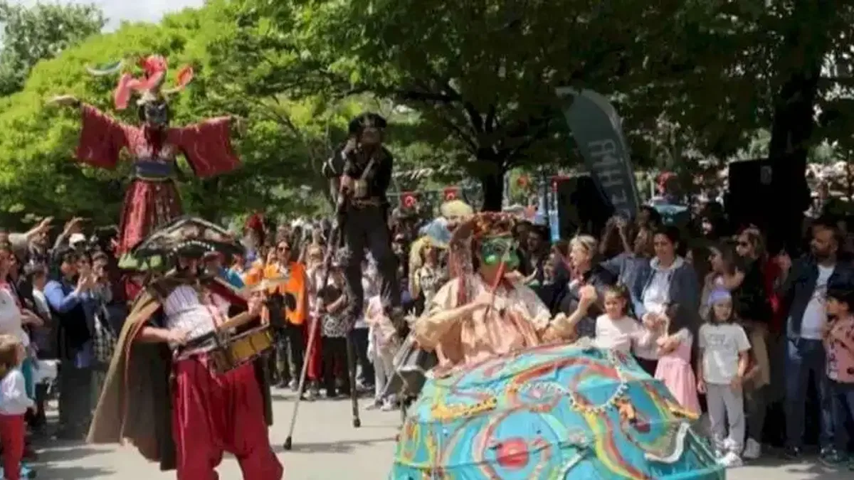 16. Uluslararası Eskişehir Çocuk Tiyatroları Festivali güçlü geliyor