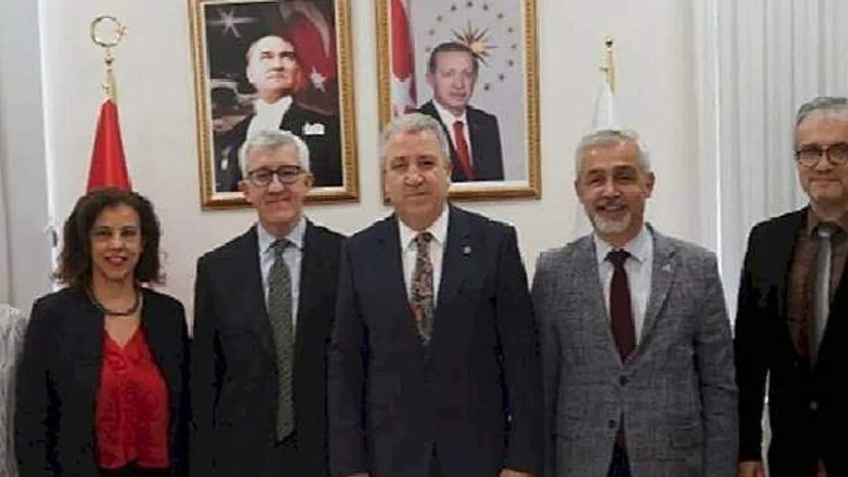 Ege Üniversitesi yurt dışındaki başarılı Türk Akademisyenleri ağırlamaya devam ediyor