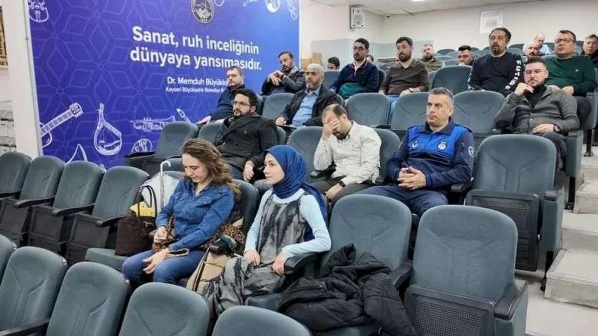 Kayseri Büyükşehir'den personeline ilk yardım eğitimi
