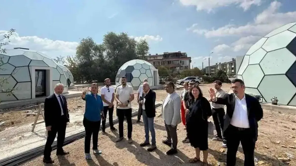 İzmit'te gençlere 'TeknoGaraj' müjdesi