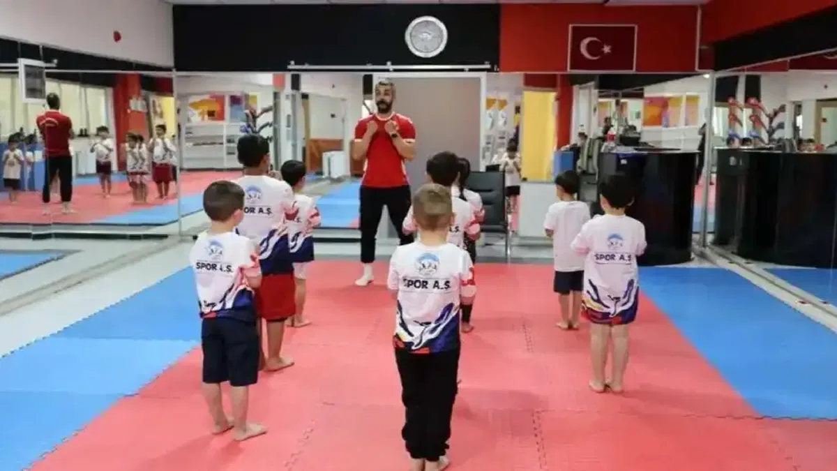 Kayseri Büyükşehir'in Yaz Spor Okulları kapılarını açtı