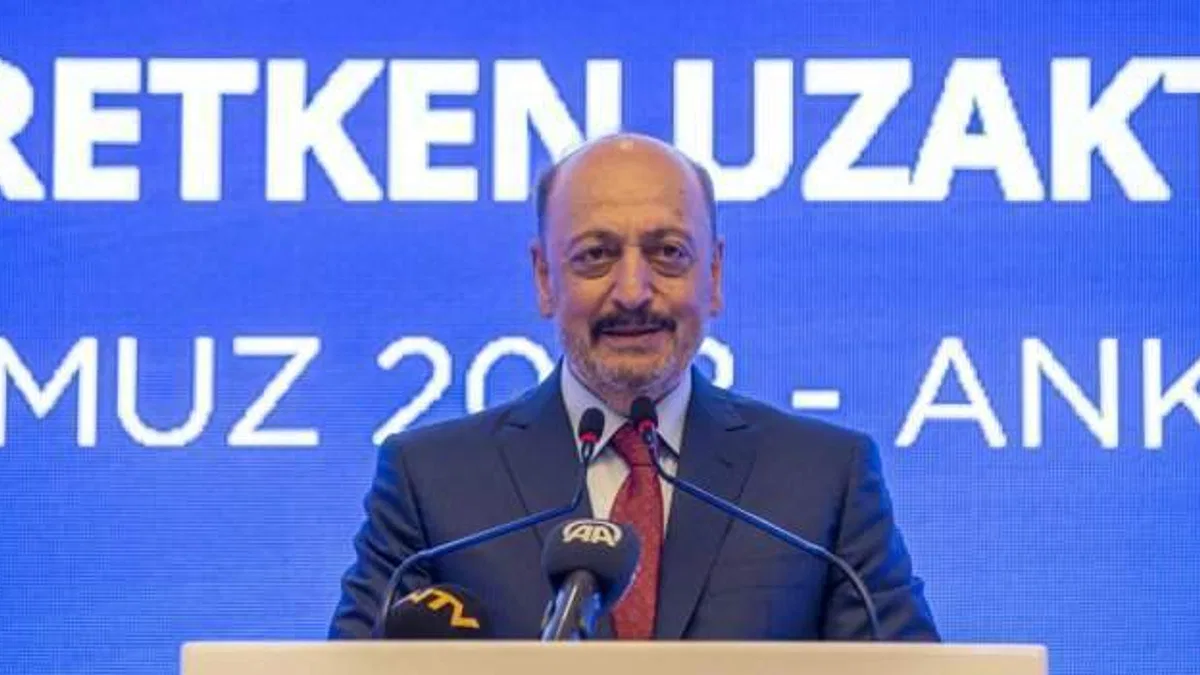 Bakan Bilgin'den mesai saatleri açıklaması