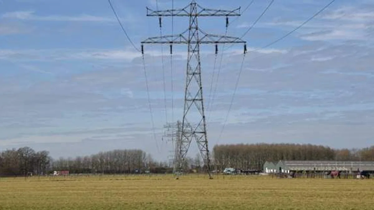 Hollanda'da bazı fabrikalar artan elektrik fiyatları nedeniyle üretimi durdurdu