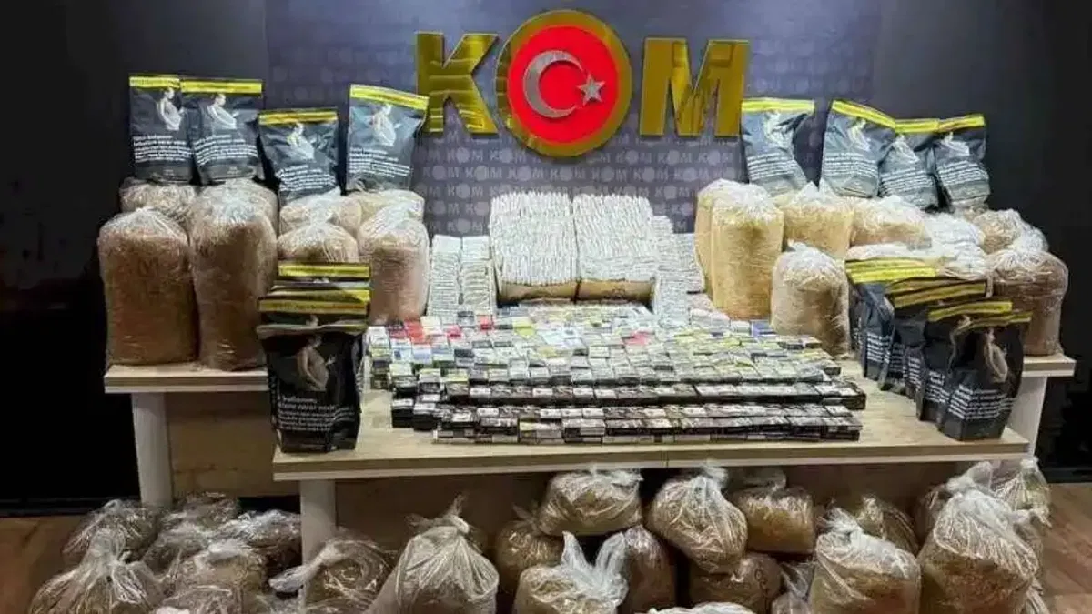 Kahramanmaraş’ta kaçakçılık operasyonu: 1.400 paket sigara ve 280 kilo tütün ele geçirildi