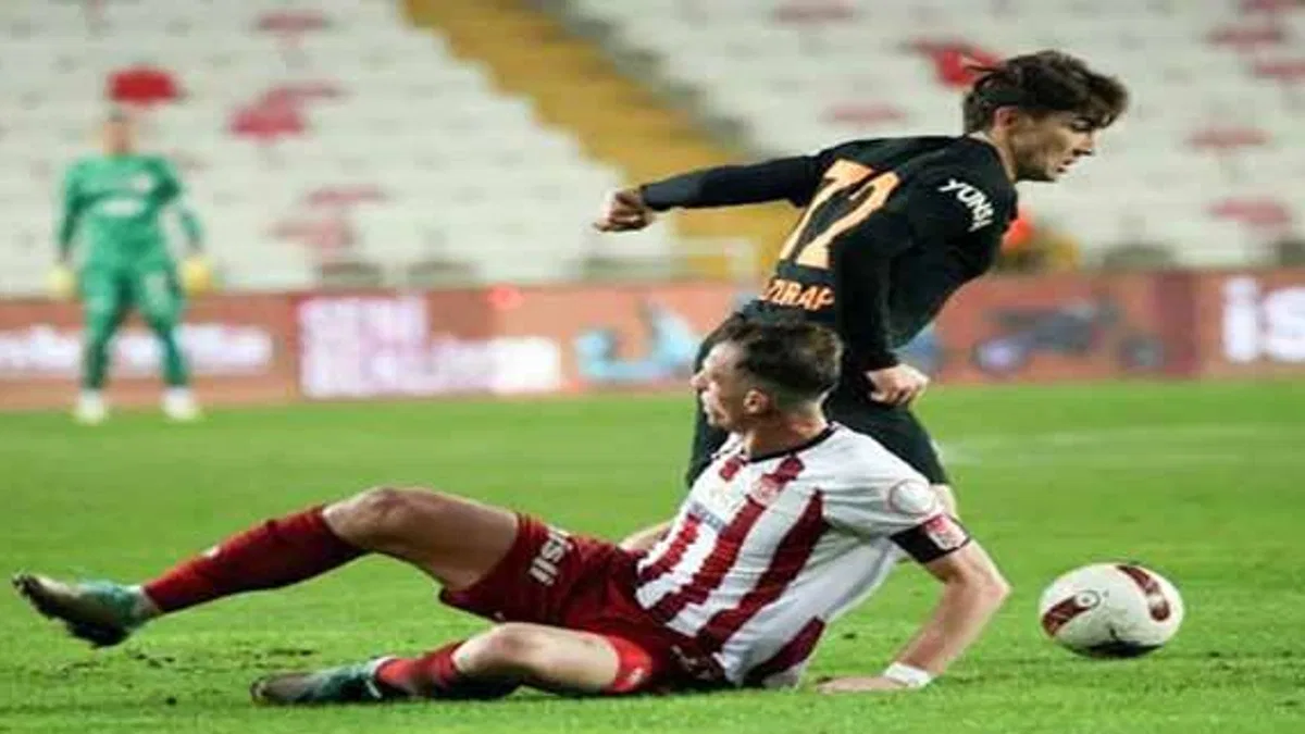 EMS Yapı Sivasspor 1-1 Galatasaray (Maç Sonucu) Aslan'dan Sivas'ta kritik kayıp!