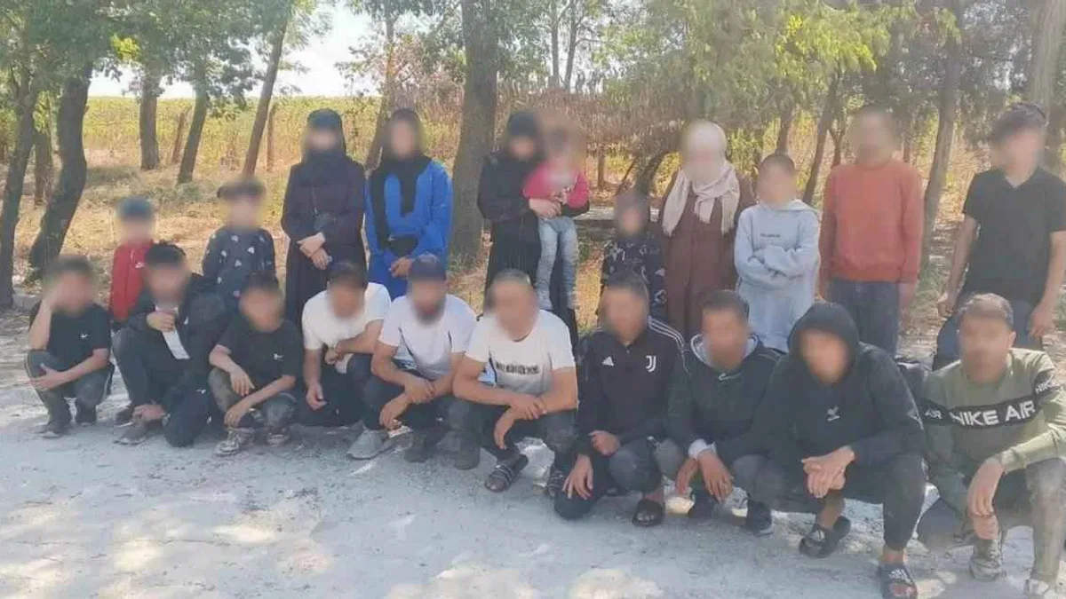 Edirne'de düzensiz göçmen operasyonlarında 27 kişi yakalandı