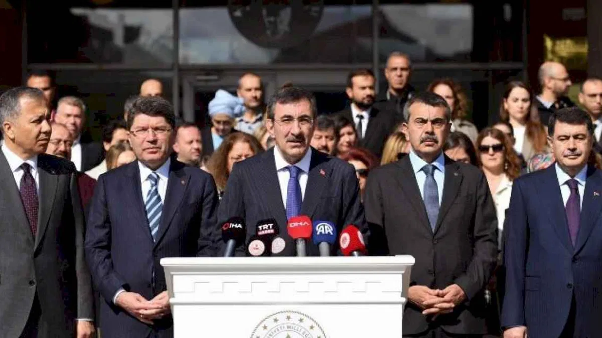 Ankara'da öğretmenlere 3 Bakanlı ziyaret