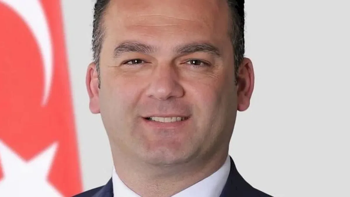 CHP, Görele Belediye Başkanı Hasbi Dede’yi partiden ihraç etti!