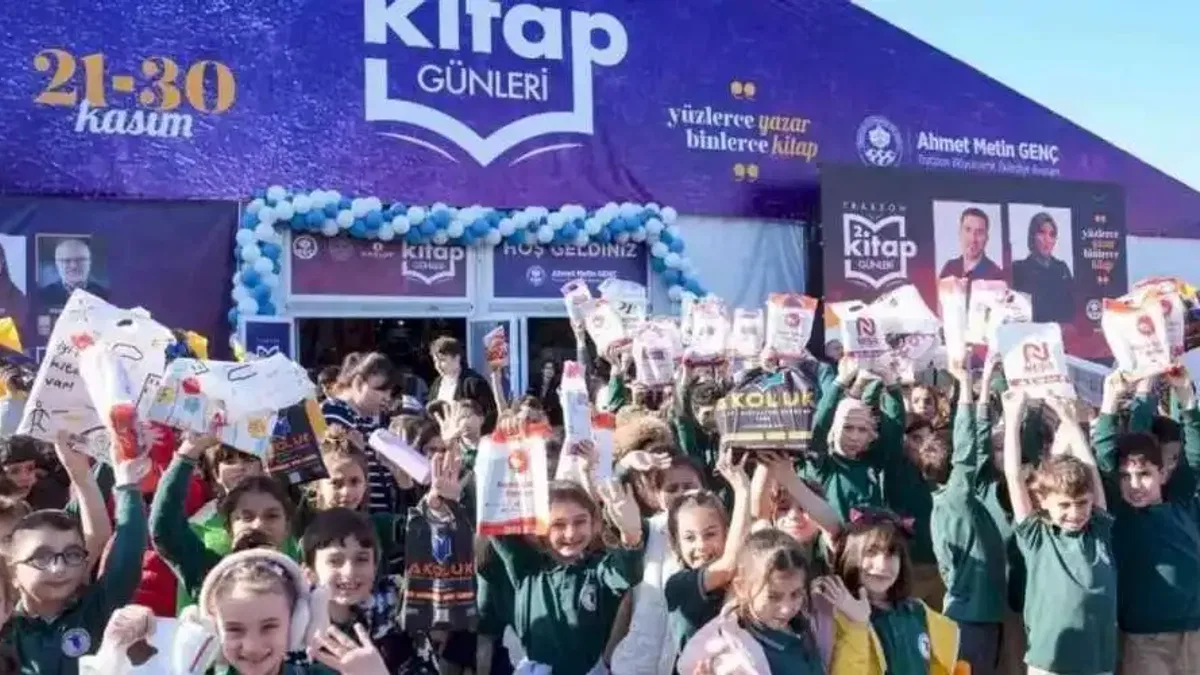 Kitap şölenine çocuklardan yoğun ilgi