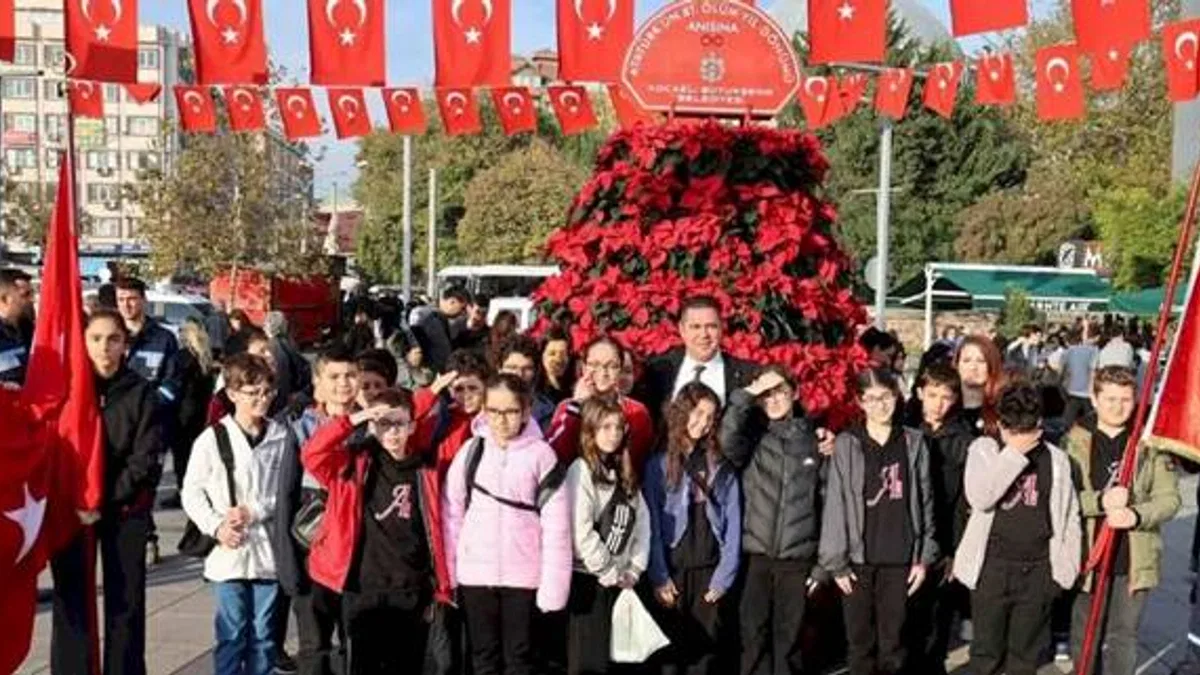 Kocaeli'de 10 Kasım’a özel 1087 Atatürk çiçeği