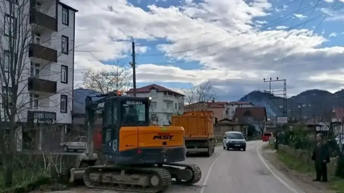 Ordu'da yol çalışmaları hızlandı
