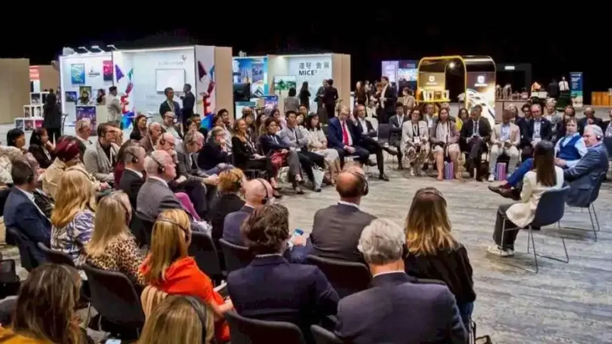 İZFAŞ, Hong Kong’da İzmir 2026 UFI Avrupa Konferansı’nı tanıttı