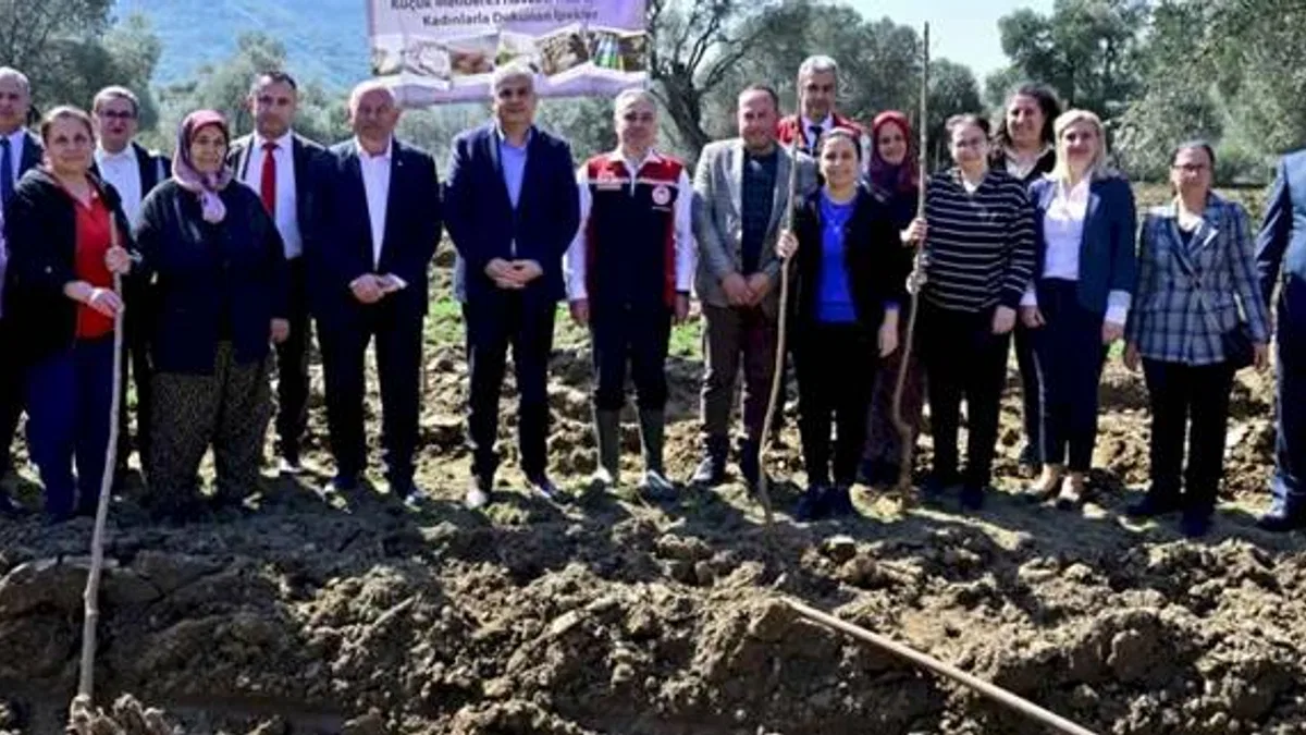 İzmir’de kadın çiftçilere destek