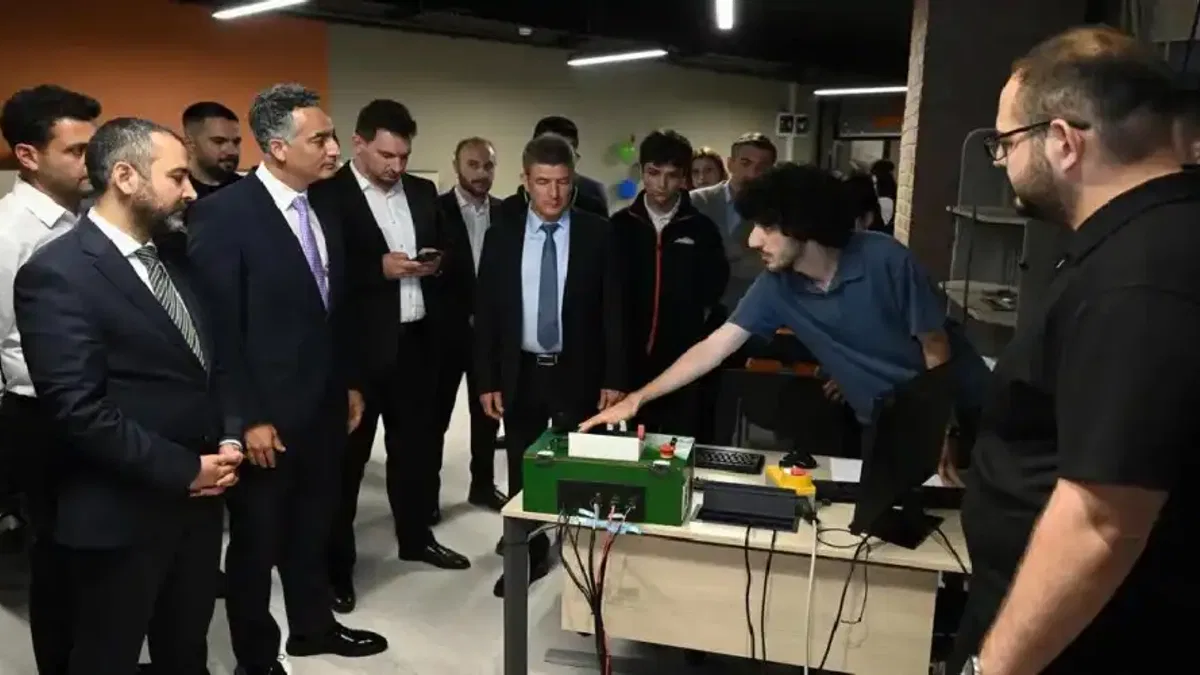 Konya'da 'EngıneerHub'ta geleceğin mühendisleri sertifikalandı