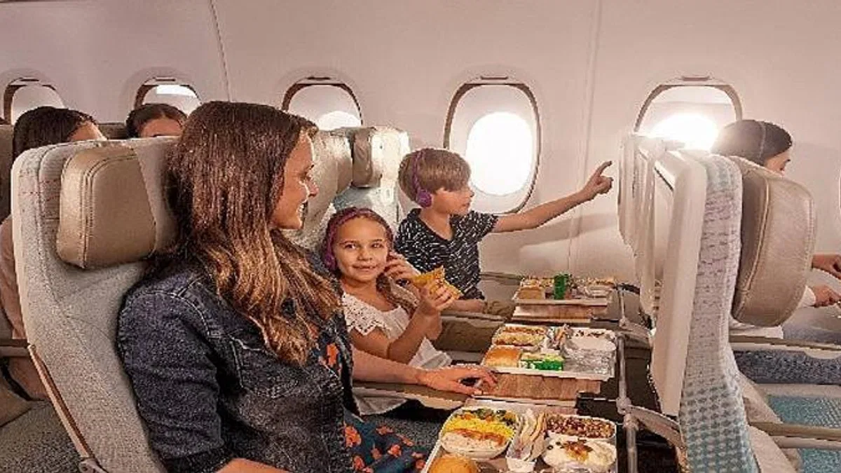 Emirates, plastik kullanımını azaltmak için yeni kapalı döngü geri dönüşüm girişimini açıkladı
