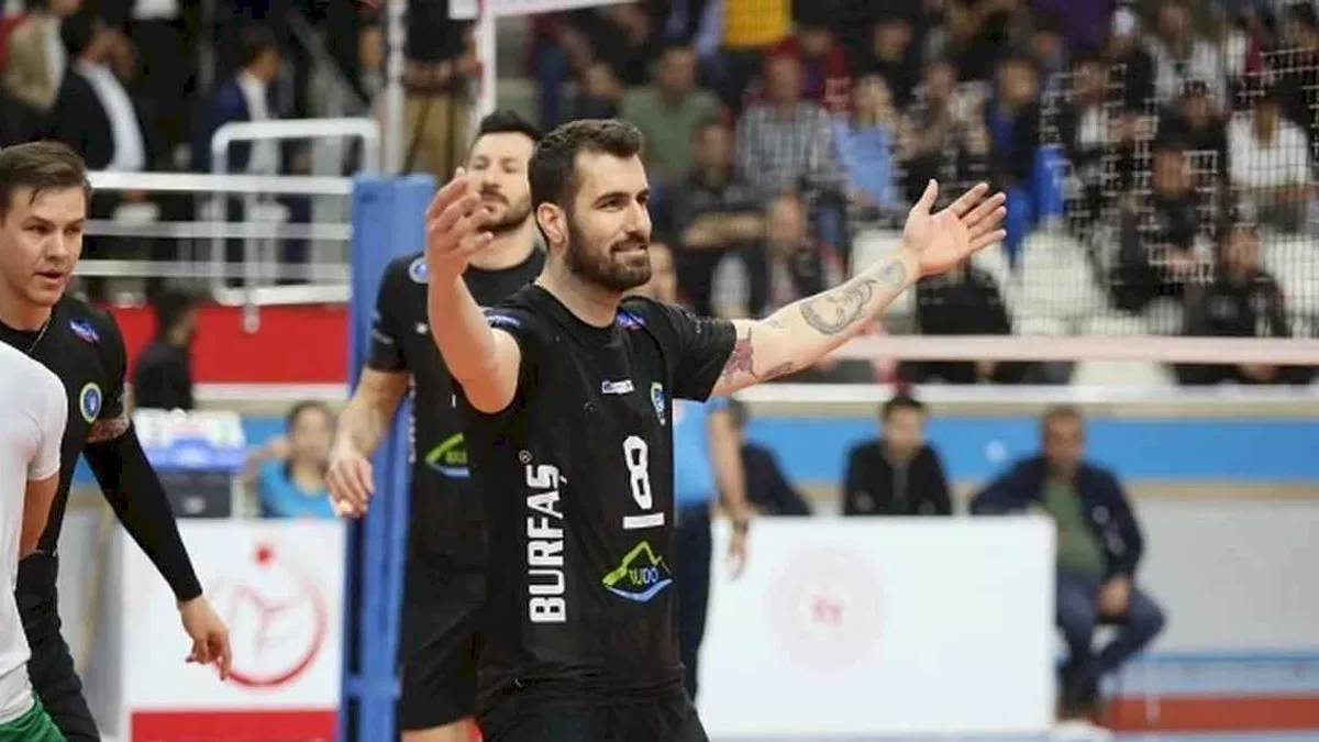 Gökhan Gökgöz yeniden Bursa Büyükşehir Belediyespor’da