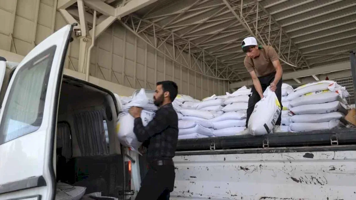 Konya Büyükşehir'den üreticiye tohum desteği
