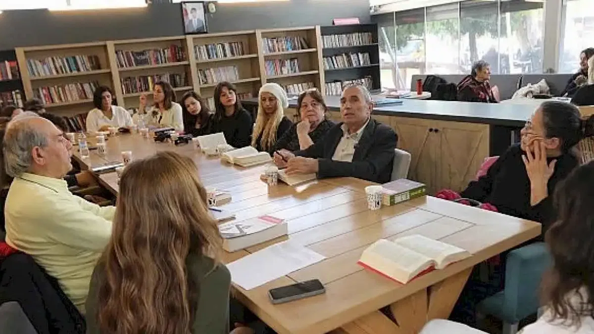 Bayraklı'da kitap tutkunlarına özel etkinlik