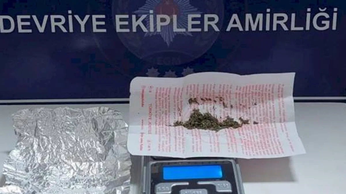 Keşan'da üzerlerinde uyuşturucu ile yakalandılar