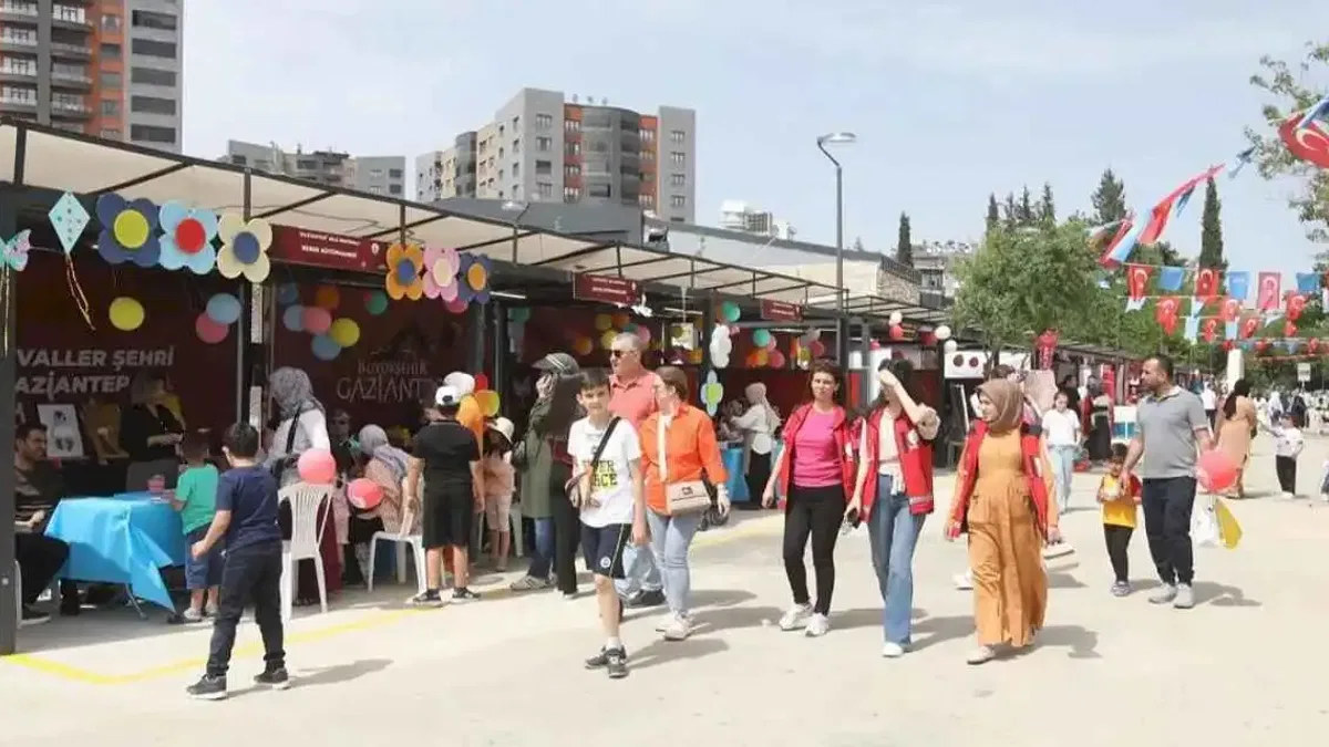 Gaziantep aile festivali tüm hızıyla sürüyor