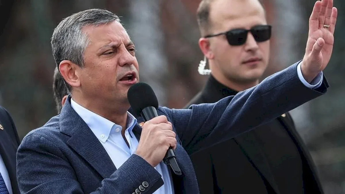 CHP Lideri Özel: Vergiyi tavana, zenginliği tabana yayacağız