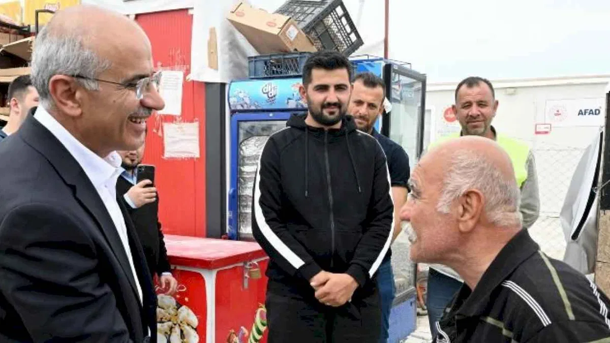 Başkan Er'den İkizce Konteyner Kent'e ziyaret