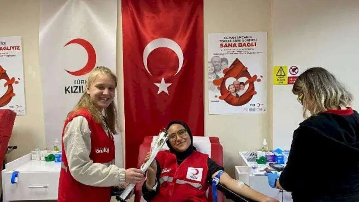 Kızılay'ın kadın gönüllüleri... Kızılay'a 'candan bağlı'lar