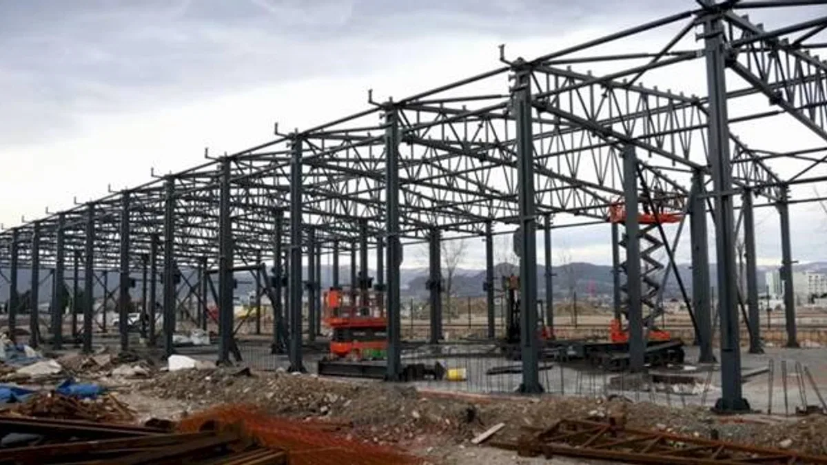 Kocaeli İtfaiye Depo Binası şekilleniyor