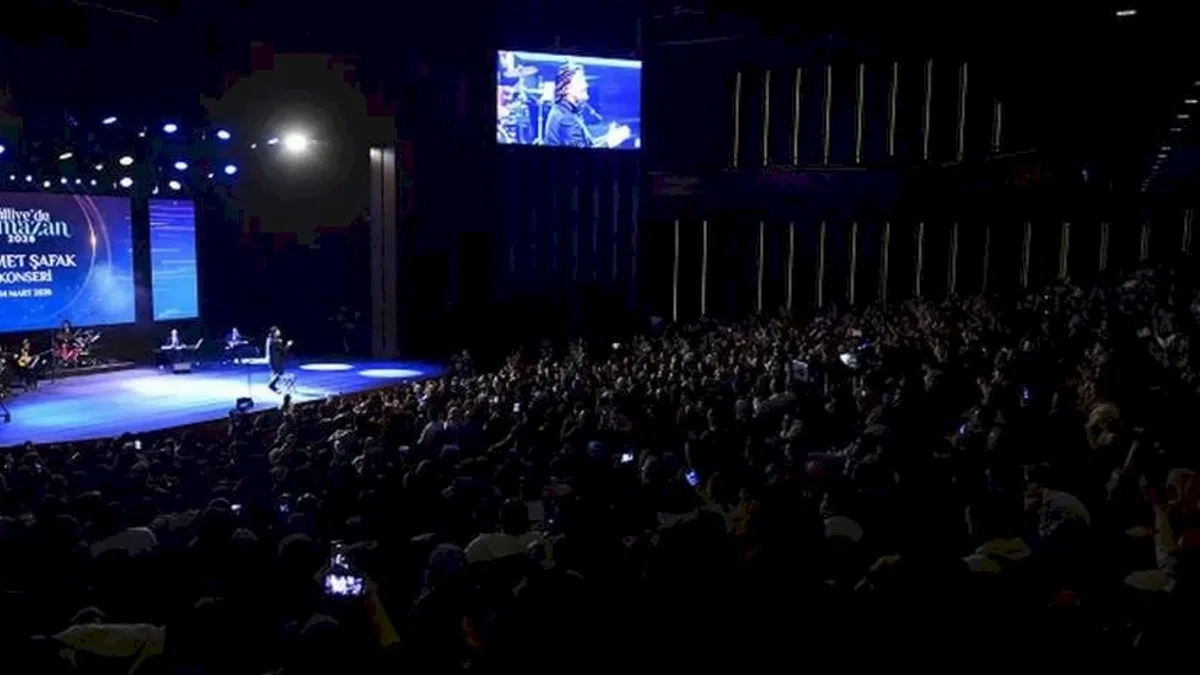 Ahmet Şafak Külliye’de Ramazan konseri verdi