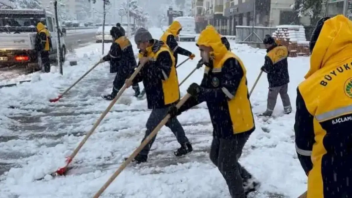 Maalatya'da kar mesaisi