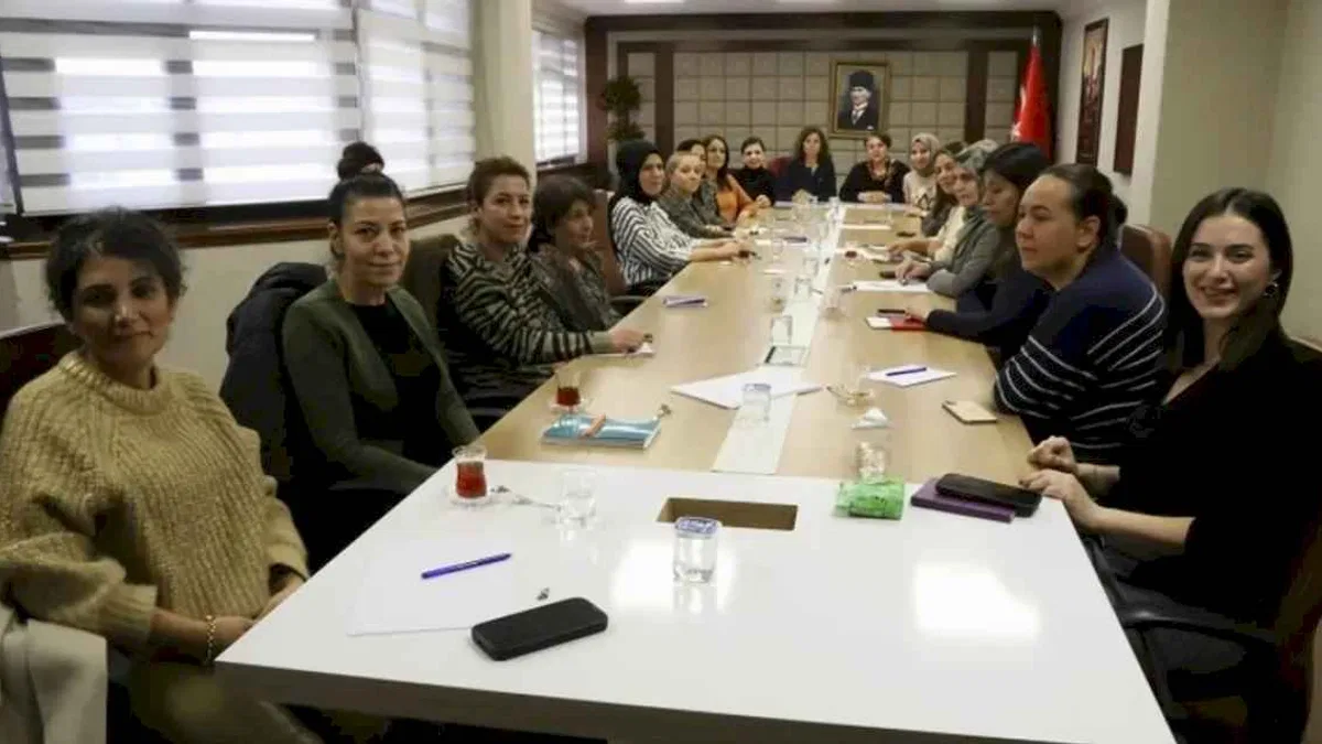 DBB Kadın Meclisi 8 Mart gündemiyle toplandı