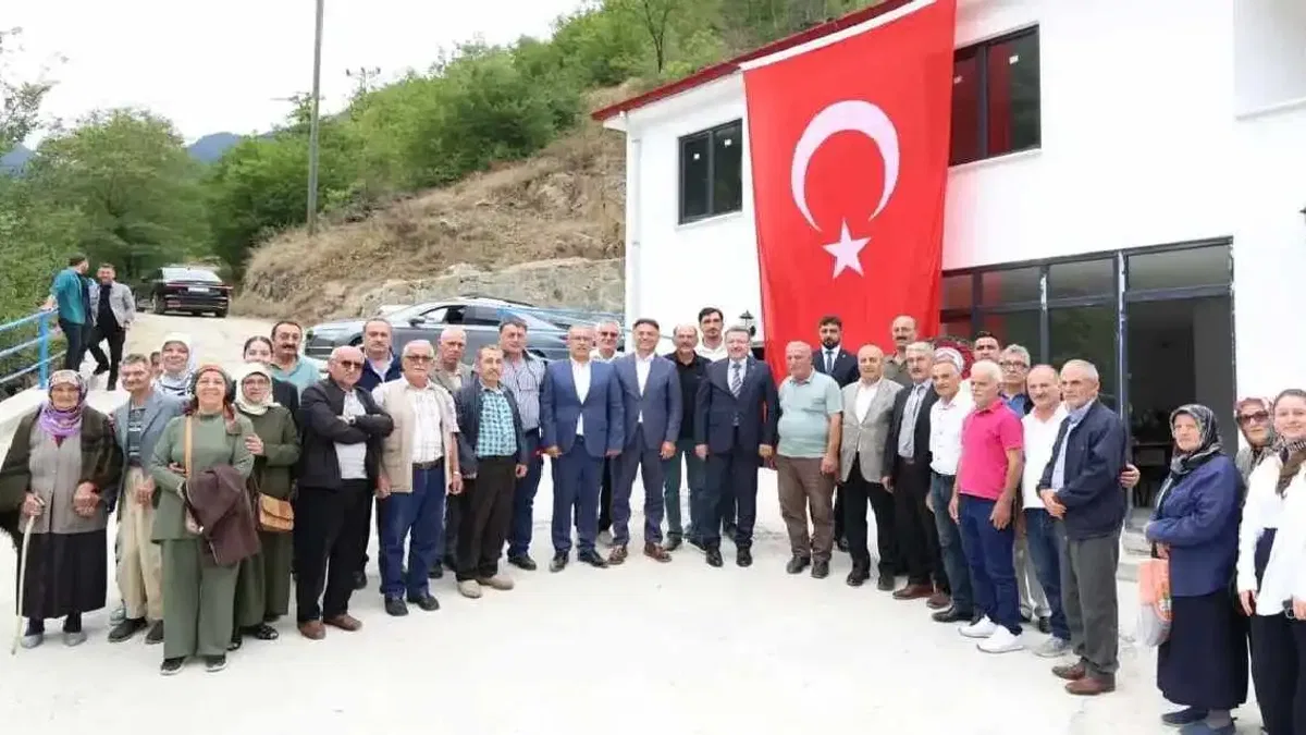 Başkan Genç Maçka'da yayla yolu müjdesi