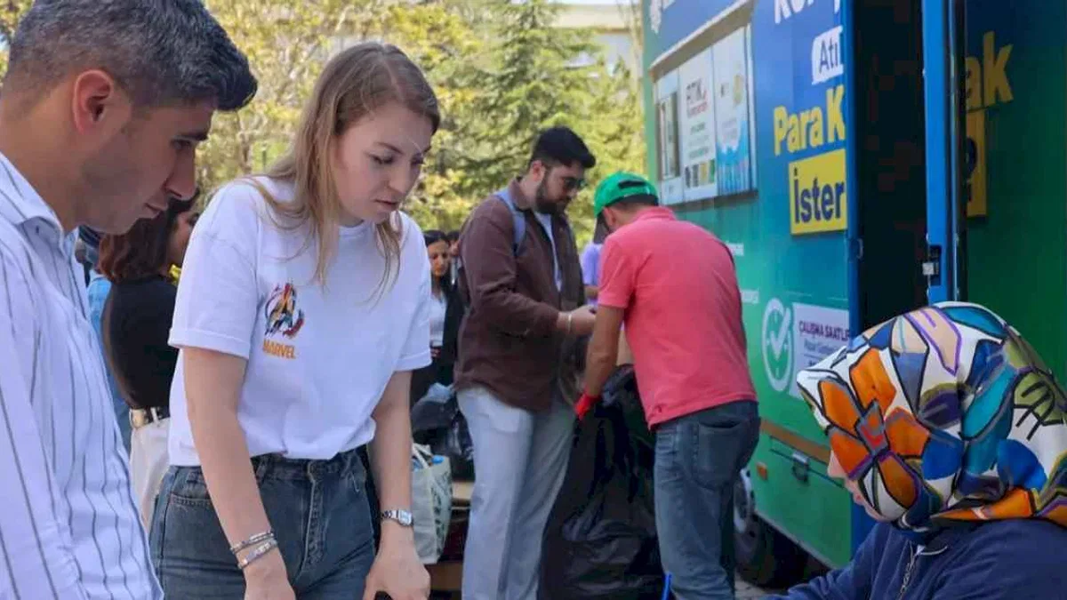 Konyalı öğrenciler 'Daha Yeşil Bir Gelecek' için yarıştı
