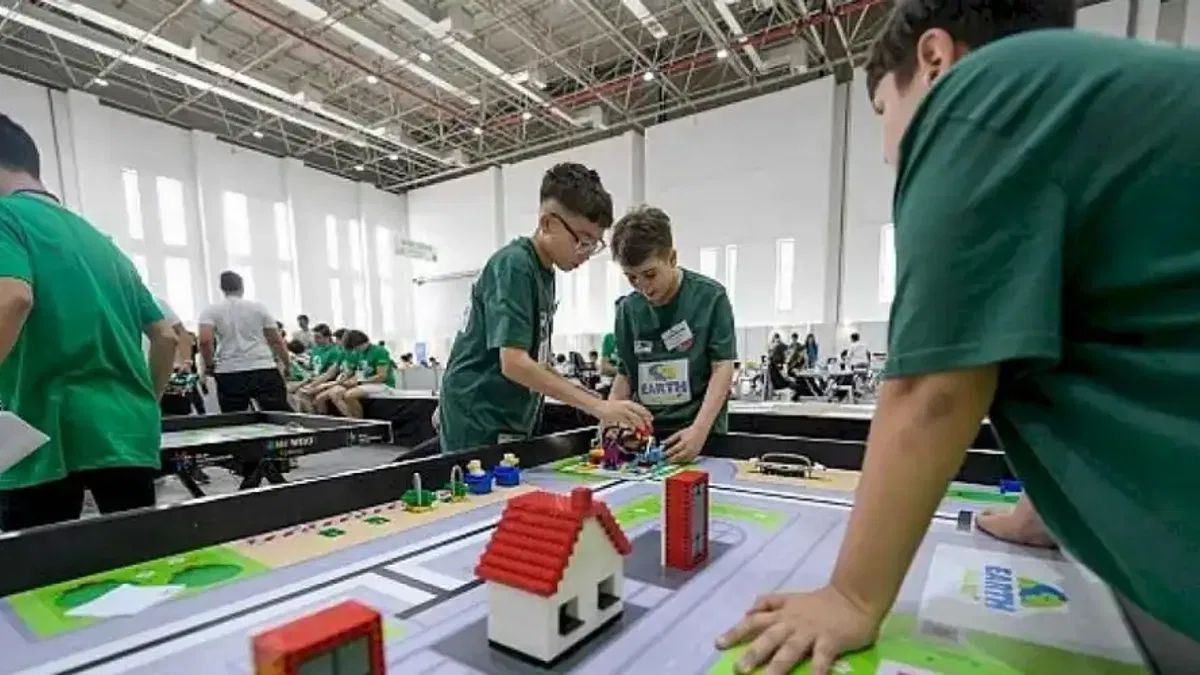 İzmir Dünya Robot Olimpiyatı 2024 finaline ev sahipliği yapmaya hazırlanıyor