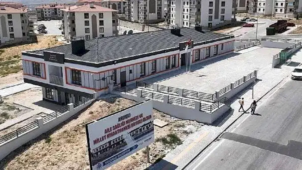 Ardıçlı Sağlık ve Sosyal Tesisi Açılışa Gün Sayıyor