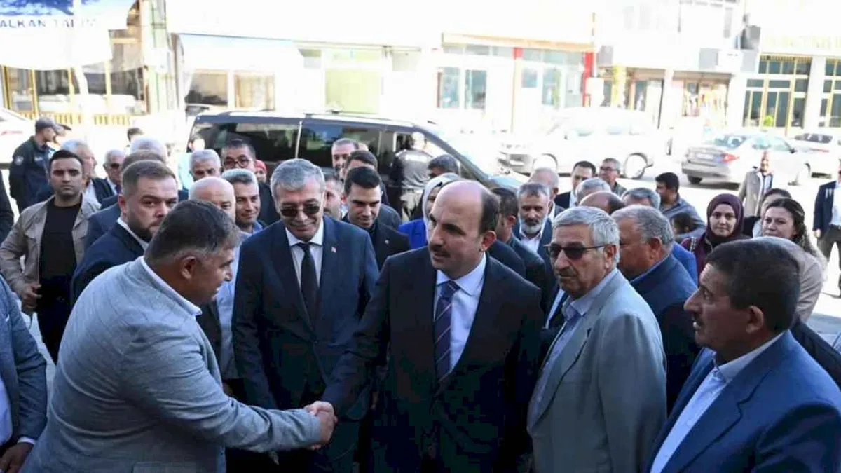 İbrahim Altay vatandaşın sorunlarını dinledi