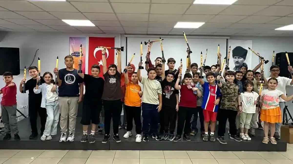 Geleceğin uzay mühendisleri Keçiören'de yetişiyor