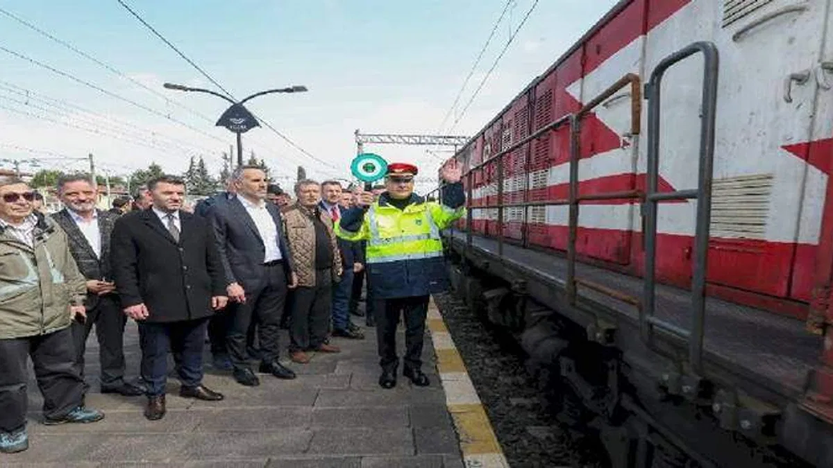 Sakarya'dan 44 konteyner daha yola çıktı