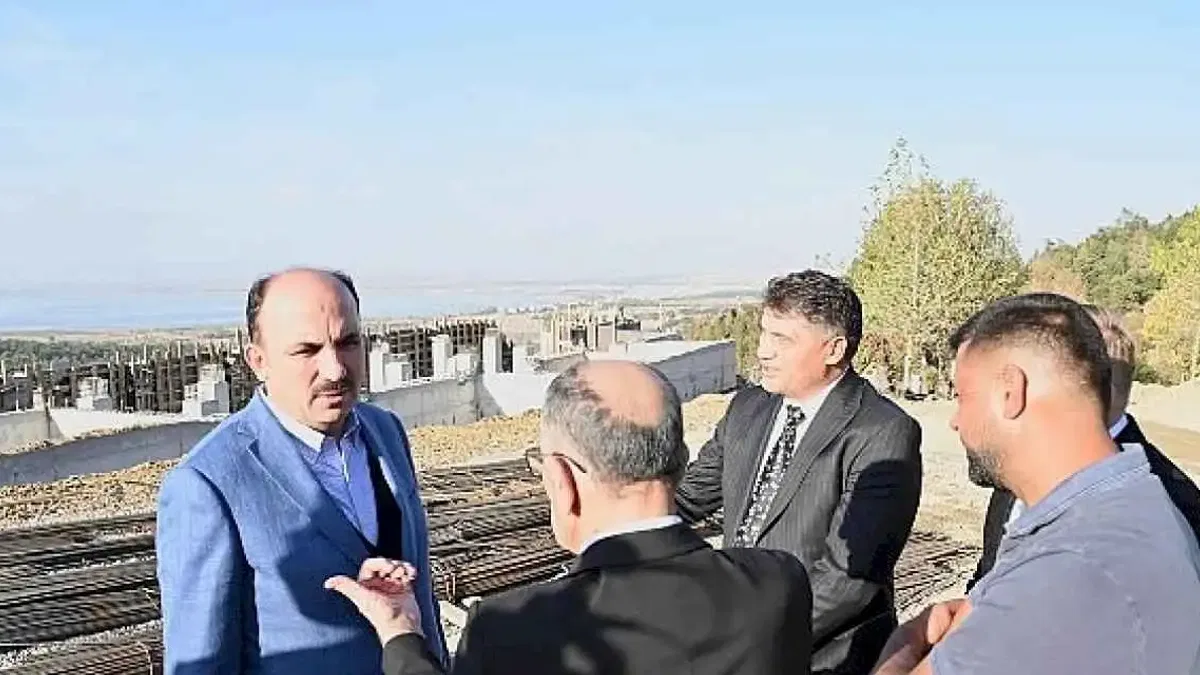 Başkan Altay: "Beyşehir Yaka Manastır Tabiat Parkı Konya'ya Yakışır Hale Gelecek"