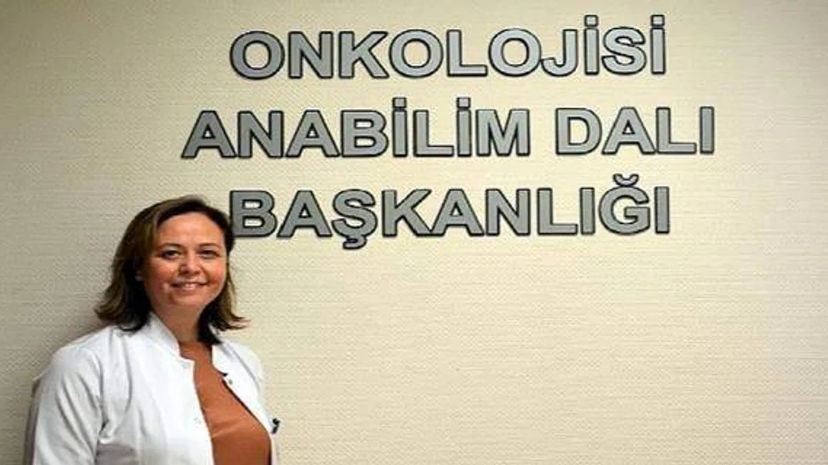 Prof. Dr. Kamer, "Kanserin erken teşhisinde en önemli faktör, toplumun kanser konusunda bilinçlendirilmesidir"