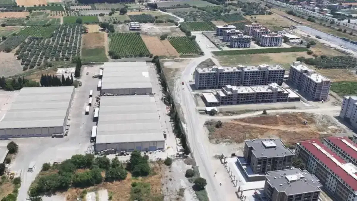Manisa Muradiye'de asfalt çalışmaları hız kazandı