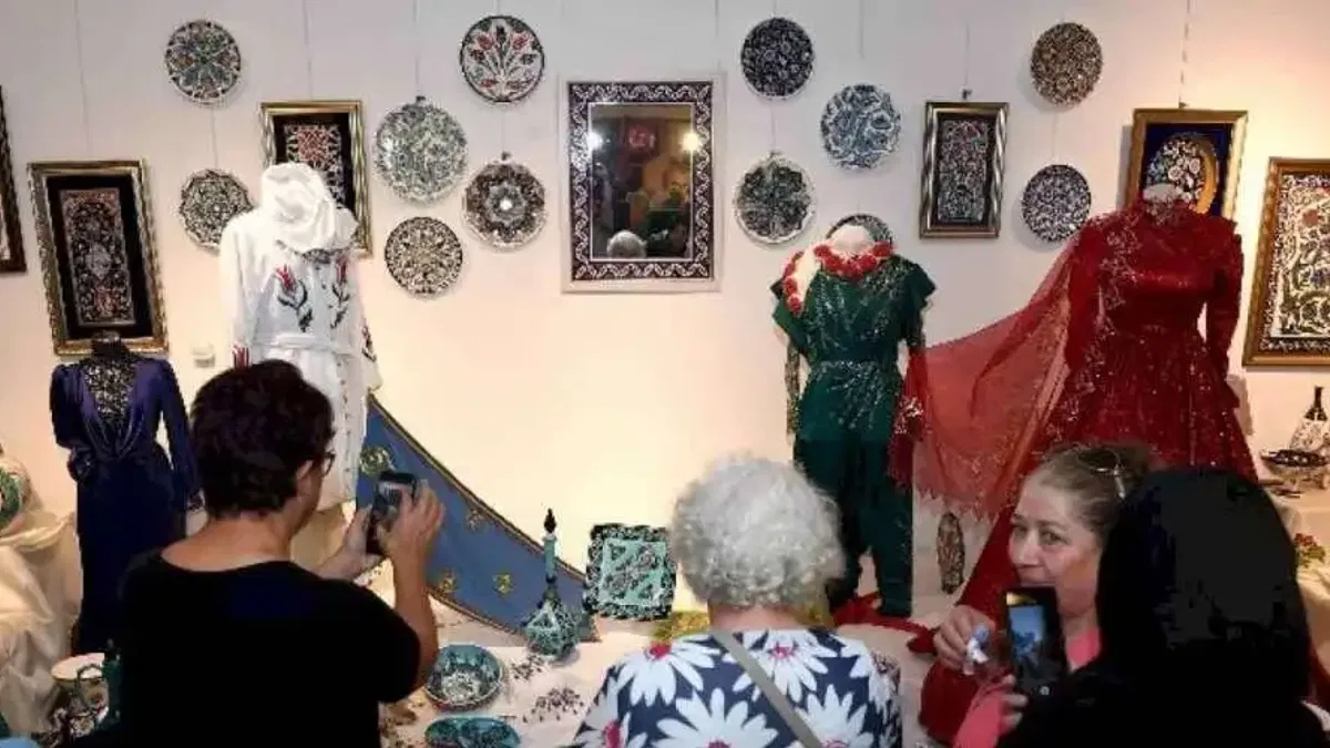 OSMEK’in gurur sergisi