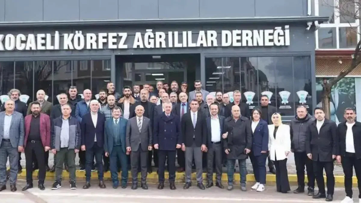 Başkan Büyükakın, Körfez Ağrılılar Derneğini ziyaret etti