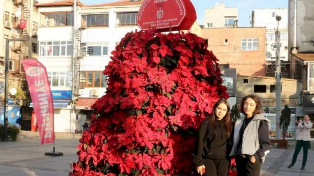 Kocaeli'den 85. yılda 1085 Atatürk çiçeği
