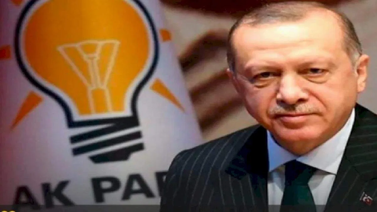 AK Parti'de listeler son şeklini aldı... İstisnasız üç dönem kuralı uygulandı