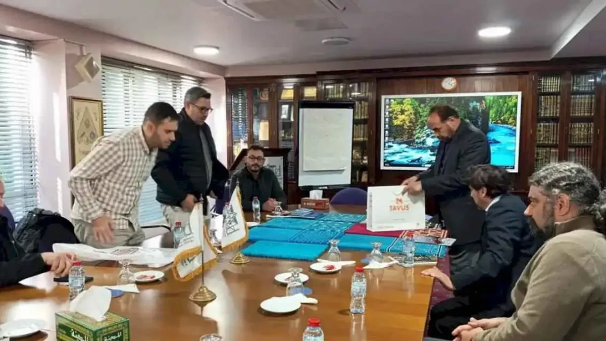 Birleşik Krallık’ın Tarihi Binaları, Camileri Türk Halılarıyla Döşenecek