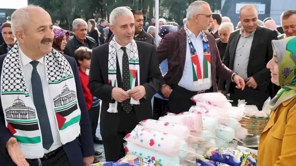 Kocaeli Gebze’de Filistin’e destek kermesi düzenlendi